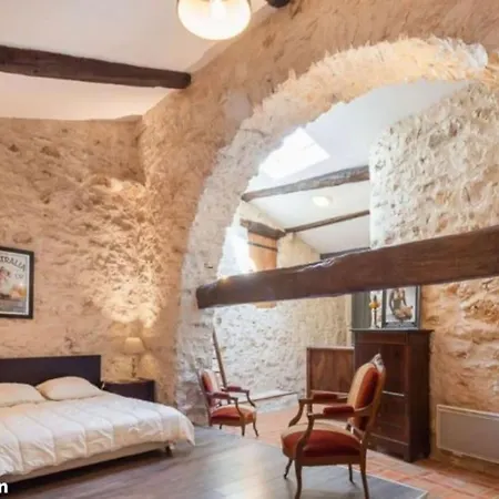 Casa de Férias Maison Ancienne Xvii: Piscine *