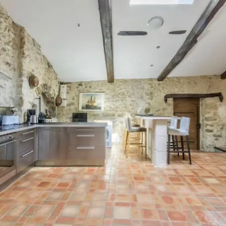 Casa de Férias Maison Ancienne Xvii: Piscine Aumelas